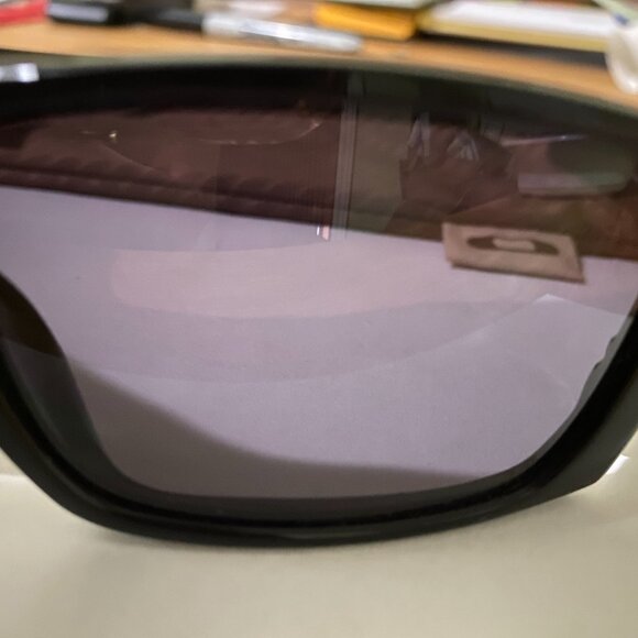 Oakley  Sunglasses - Picture 5 of 6